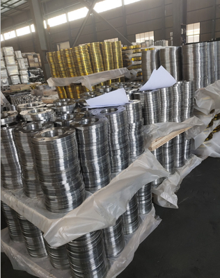 Flange forjada de aço carbono de face plana Pn16 e acessórios para tubos óleo antiferrugem