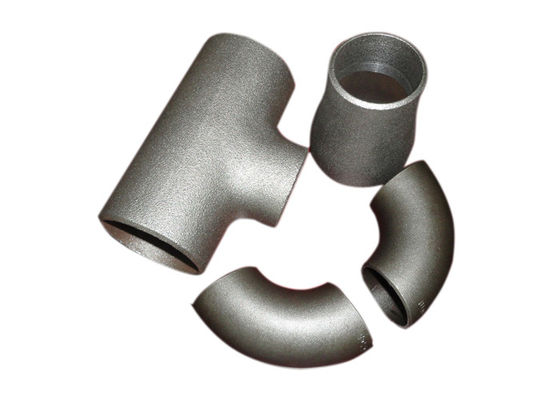 DIN2605 ao preto do T da tubulação de aço de DIN2617 SCH40 STD SCH80 galvanizou o encaixe sem emenda