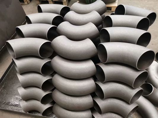 Encaixes de tubulação soldados sem emenda 45 do cotovelo do aço carbono de JIS 2311 SGP 90 180 graus