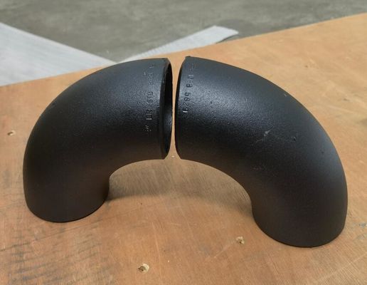 O PRETO DE CARBONO SEM EMENDA DO COTOVELO DA TUBULAÇÃO DE AÇO DE ASTM A234 WPB GALVANIZOU