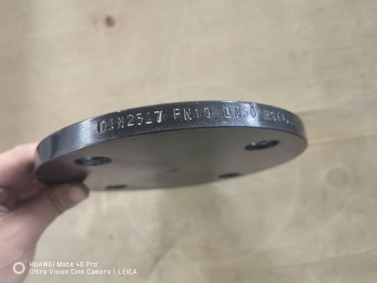 EN1092-1 a flange cega TYPE05 DIN2527 PN16 DN200 forjou o aço carbono P250GH P245GH